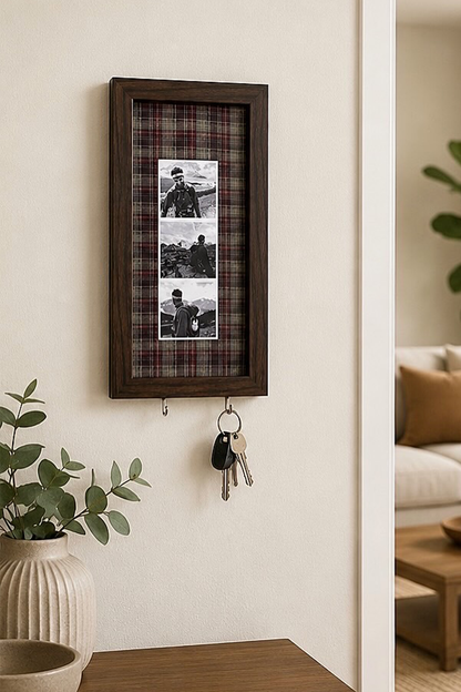 Gingham Latch